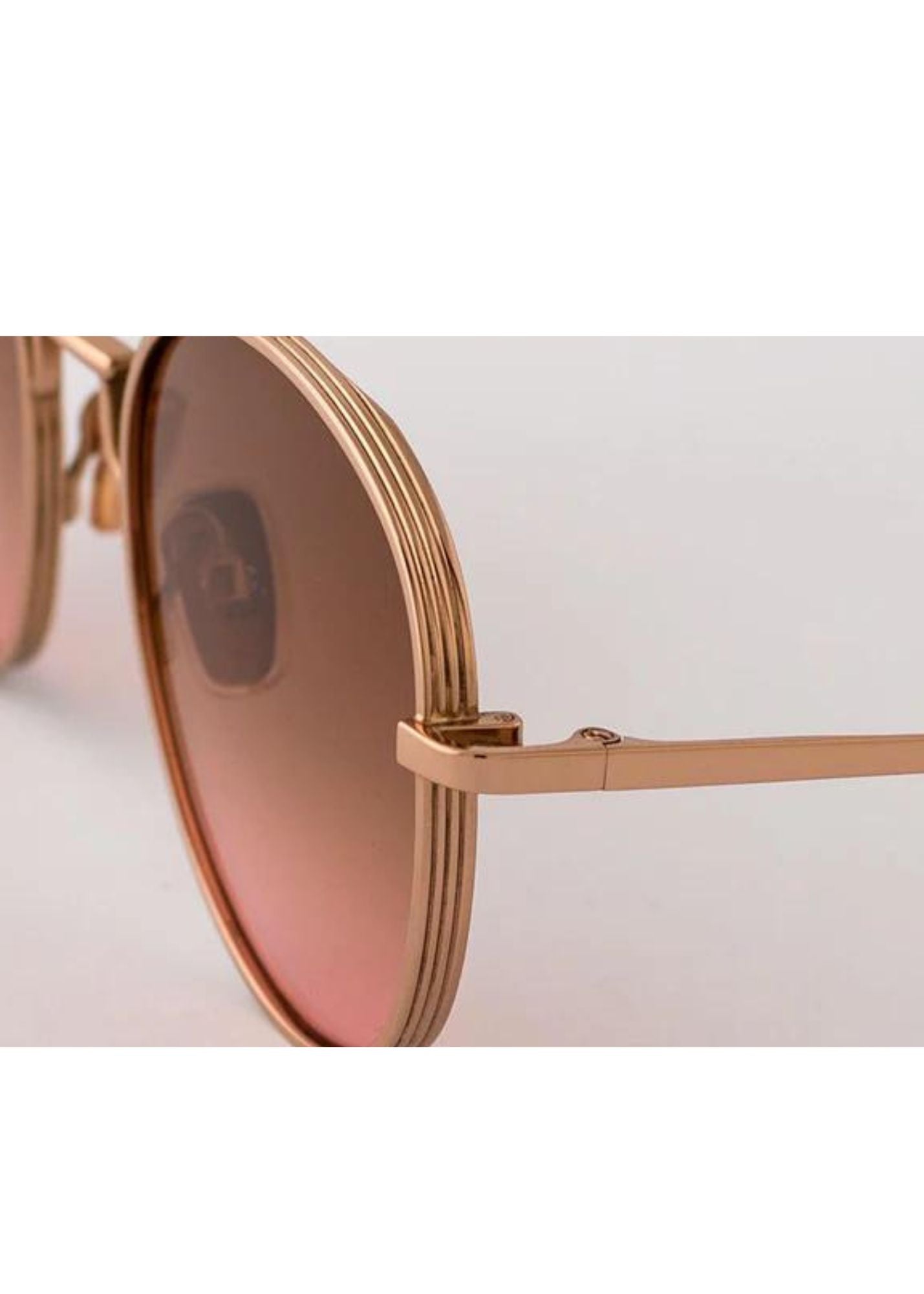 Build-Rose Gold