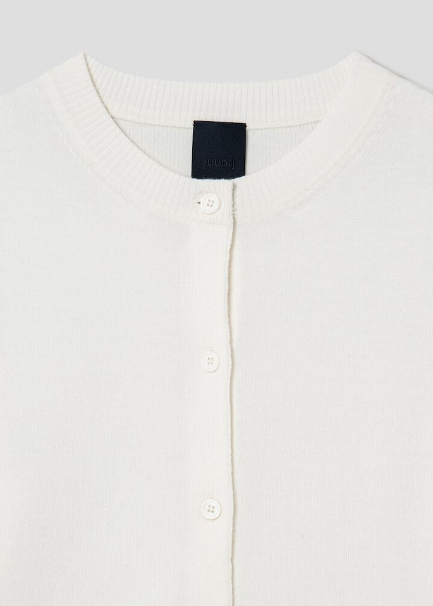 Pleated Cuffs Patch Cardigan-White-Women