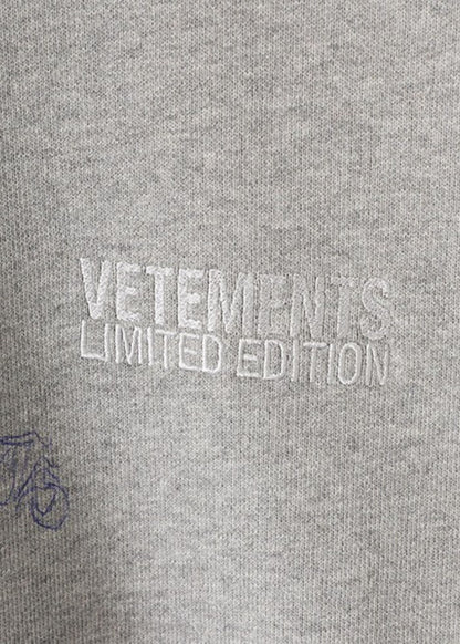 Scribbled Hoodie-Grey